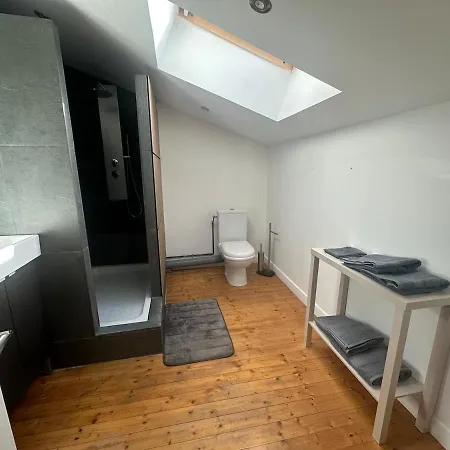 Maison Climatisee, Espace Velos Ou Motos Securise Ferienhaus
