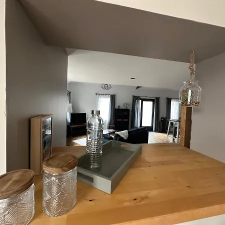 Ferienhaus Maison Climatisee, Espace Velos Ou Motos Securise